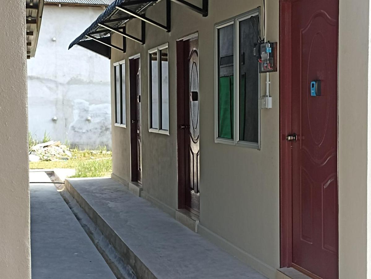 Depulauserai Roomstays Pekan Kültér fotó